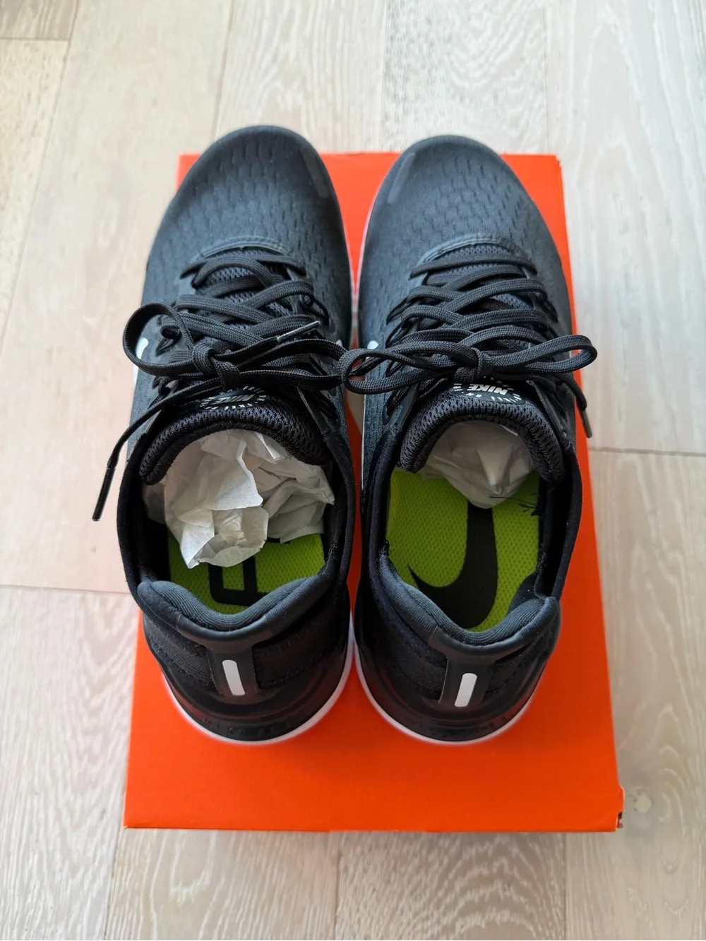 NIB Nike Free RN Flyknit 2018 Womens Size 9 Running